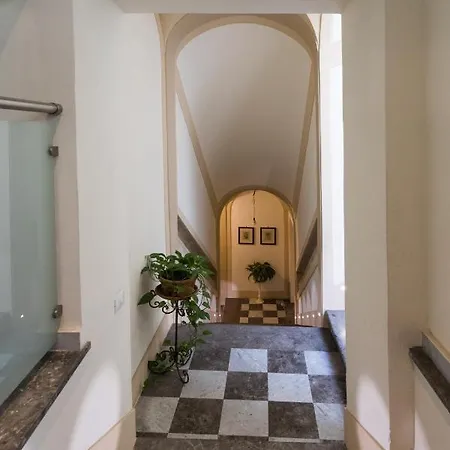 Luxury King Apartman Palermo